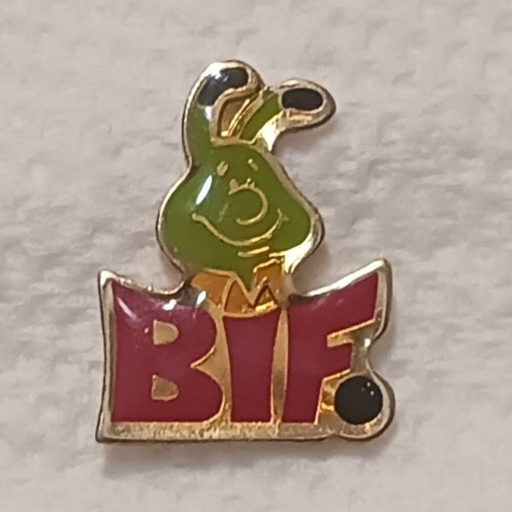Vintage 1980s BIF Bowling is Fun YABA Lapel Collectible Pin - Picture 3 of 14